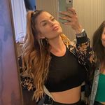 Profile Picture of Sarah Wade (@sara.withthe.h) on Instagram