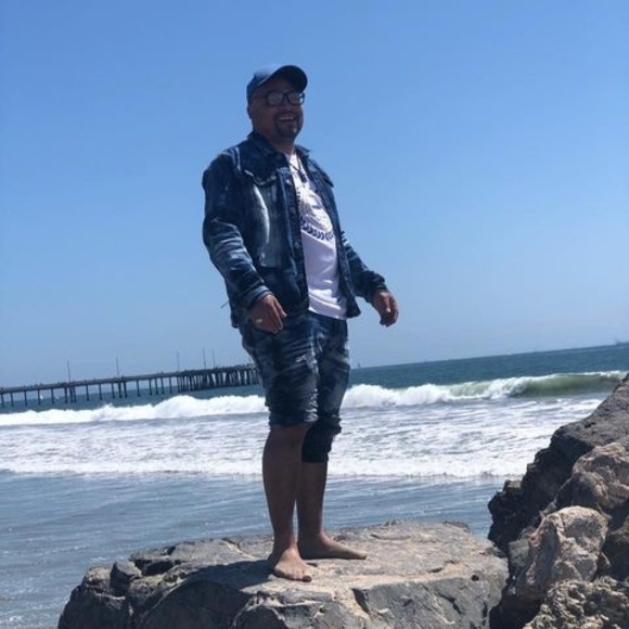 Profile Picture of Steven Costner (@iwillsucceeed) on Poshmark