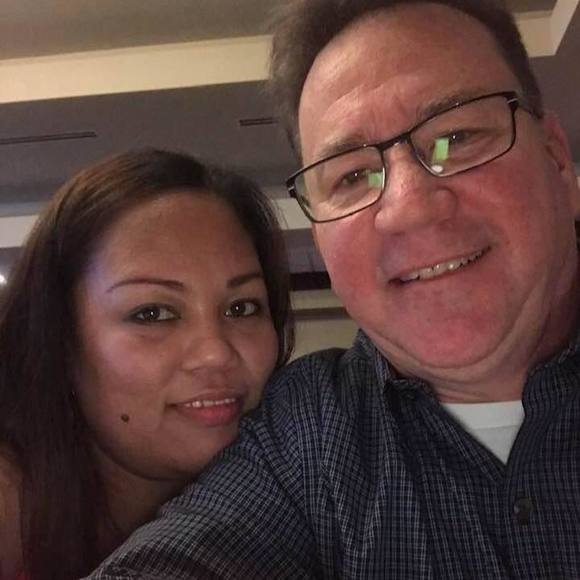 Profile Picture of Lorena Temple (@yanarena26) on Poshmark