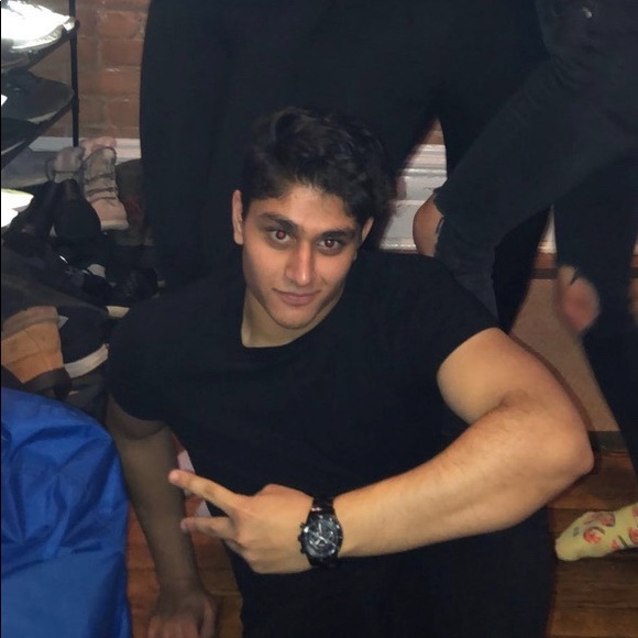 Profile Picture of Parth Joshi (@parthjoshi2001) on Poshmark