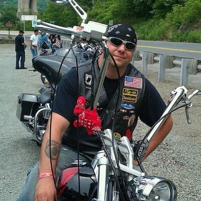 Profile Picture of Adam Rutkowski (@armyski4786) on Twitter