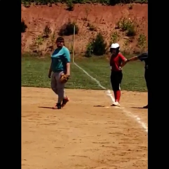 Profile Picture of Logan Marsolek (@loganmarsolek27) on Poshmark