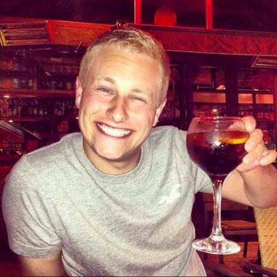 Profile Picture of Sean (@SeanCarney90) on Twitter