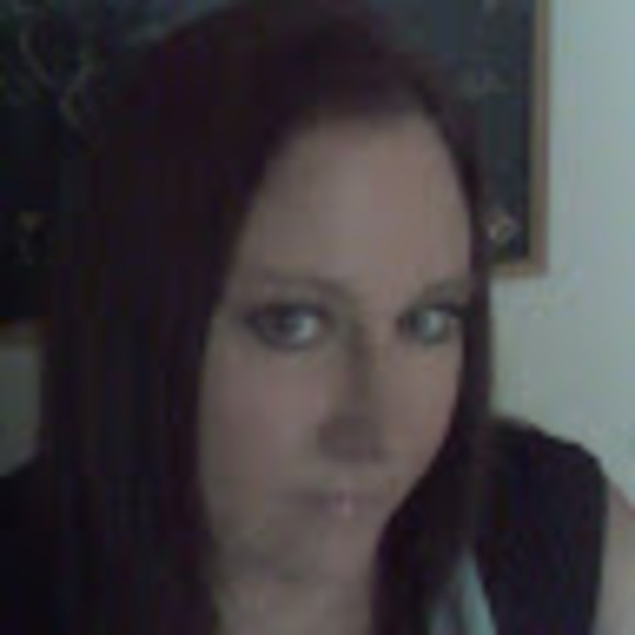 Profile Picture of Loree Galley (@lgalley46) on Poshmark