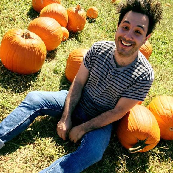 Profile Picture of Frankie Confalone (@frankie9311) on Poshmark