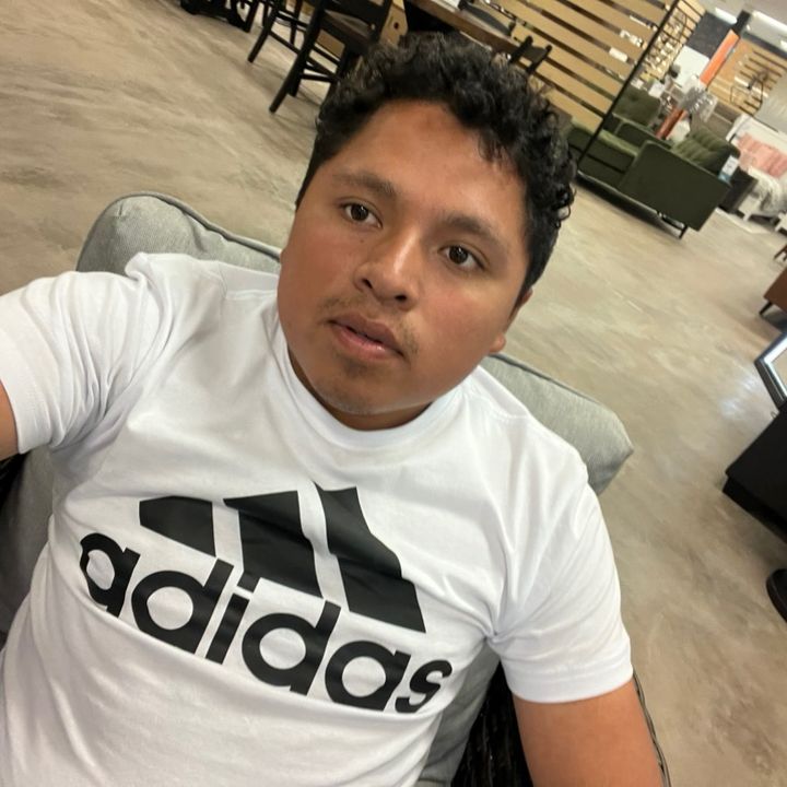 Profile Picture of amiguirris❤️‍🩹 (@amiguirris5) on Tiktok