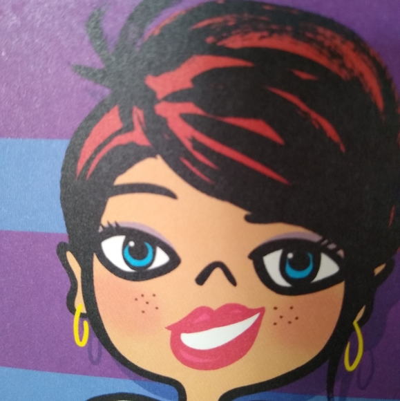 Profile Picture of Roberta Mancini (@rmancini12) on Poshmark