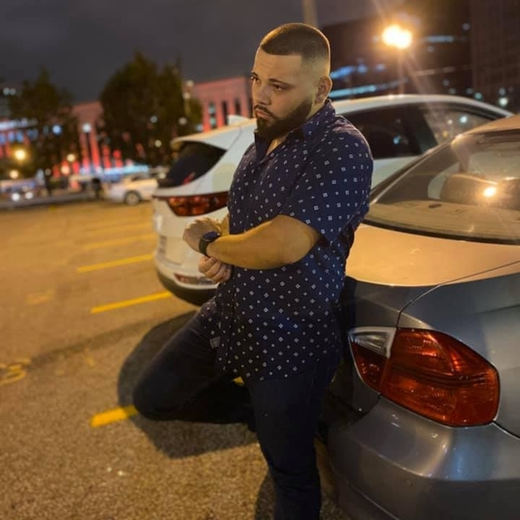 Profile Picture of Ivan Lorenzana (@ivanlorenzana23) on Poshmark