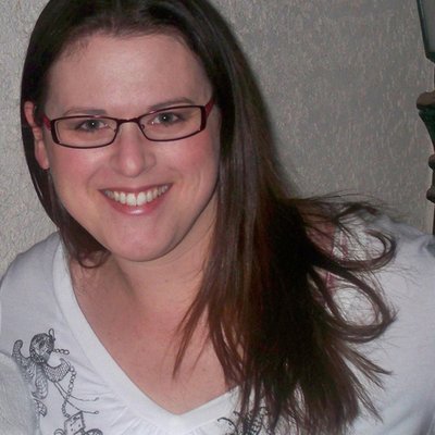 Profile Picture of Erin B. (@LateBloomer79) on Twitter