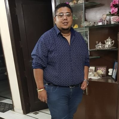 Profile Picture of Tarun Sachdeva (@tarunsachdeva27) on Twitter