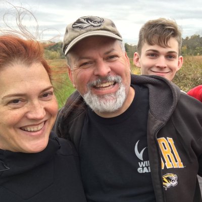 Profile Picture of Robin Wiley (@ElChewbaccca) on Twitter