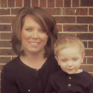 Profile Picture of Amy Strode Page (@amystrodepage) on Twitter