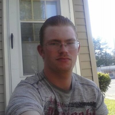 Profile Picture of Brandon Hosey (@bgh241992) on Twitter