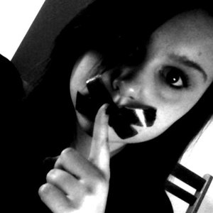 Profile Picture of Haley Howell Lester (@xghosttownuniversex) on Myspace