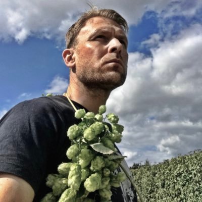 Profile Picture of Dan Baxter (@DanBax76) on Twitter