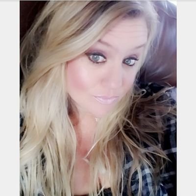 Profile Picture of Leah McCoy (@LeahMcC25429787) on Twitter