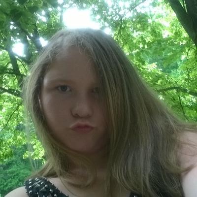 Profile Picture of Kayla Star Boles (@KaybabyKay0409) on Twitter