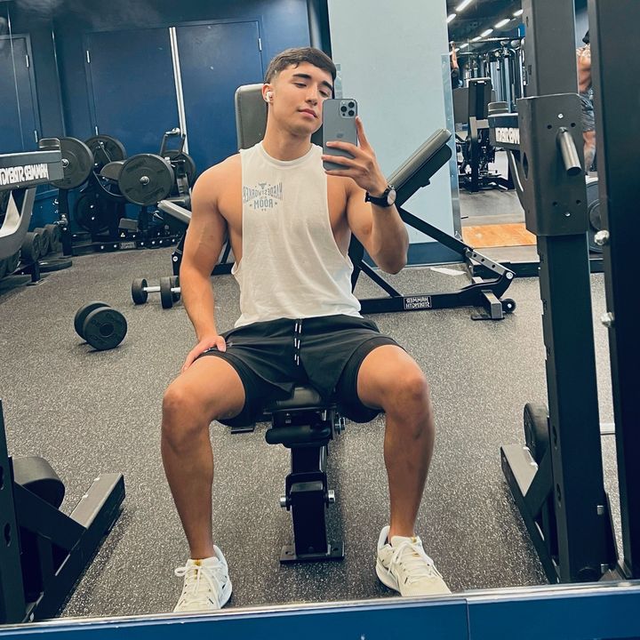 Profile Picture of michaelsp_25 (@michael_nk) on Tiktok