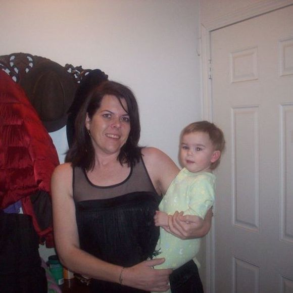 Profile Picture of Wendy Soukey (@harrisw3) on Poshmark