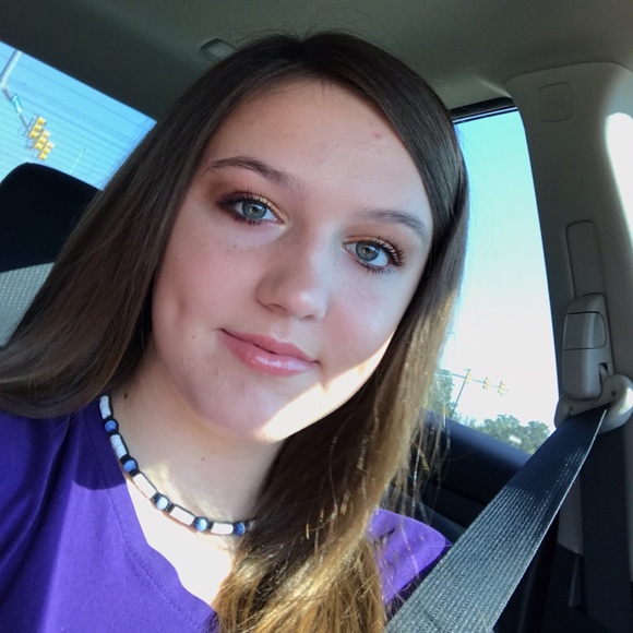 Profile Picture of Michaela Moore (@michaela13bmx) on Poshmark