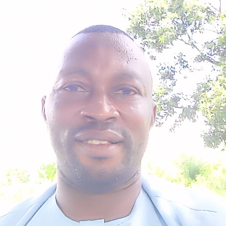 Profile Picture of Simon Moses (@user2957431405853) on Tiktok