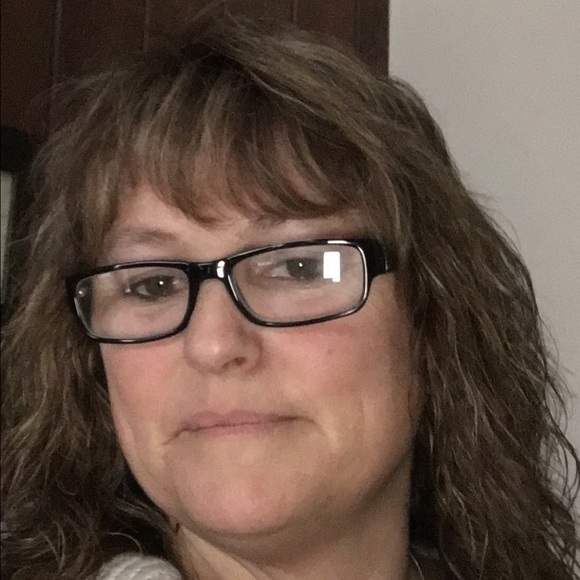 Profile Picture of Pam Pottorff (@nurseptrf) on Poshmark