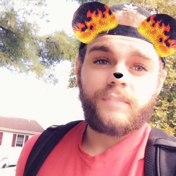 Profile Picture of Joe Fritz (@joe_fritz) on Poshmark