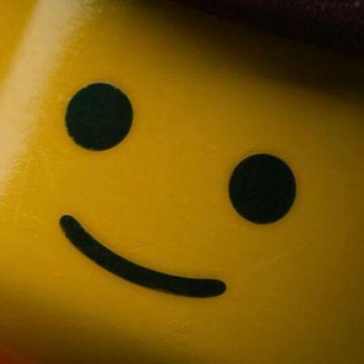 Profile Picture of Nicholas Dobson (@NickRDobson) on Twitter