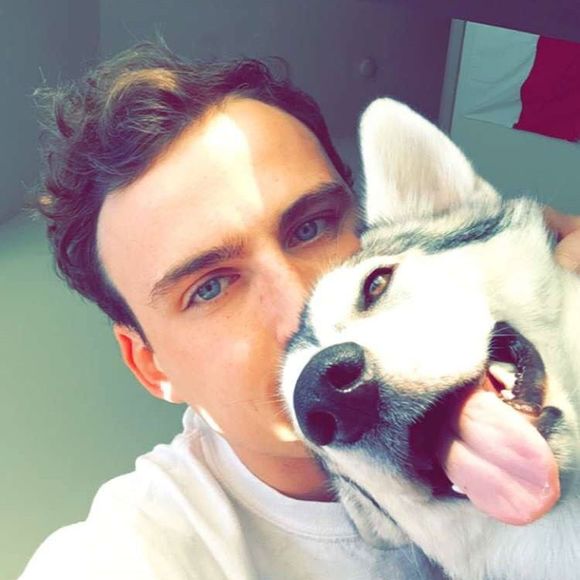 Profile Picture of Brendan Oneill (@brendanoneill) on Poshmark