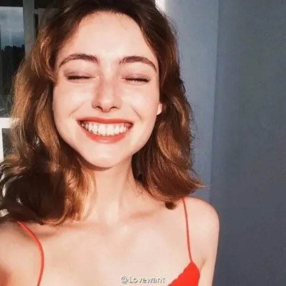 Profile Picture of Vaughn Derek (@solelygaylussit) on Poshmark