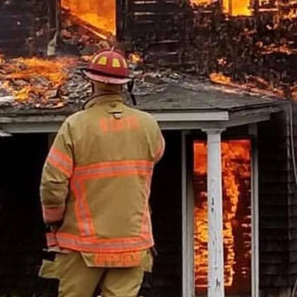 Profile Picture of Eric Remmers (@smokeeater1214) on Poshmark