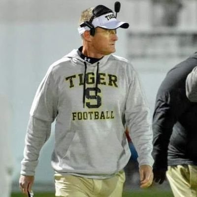 Profile Picture of Scott Roberts (@scottroberts11) on Twitter