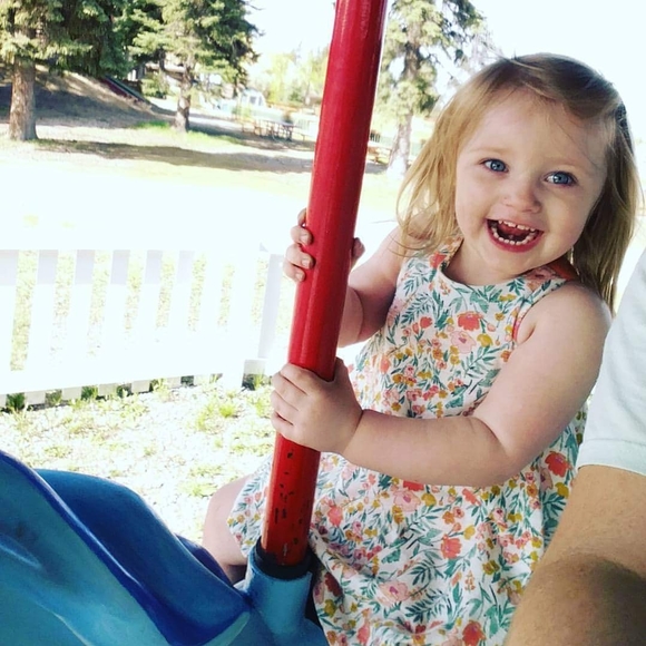 Profile Picture of Mary Hyman (@mkhyman) on Poshmark