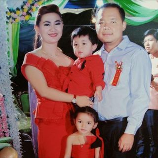 Profile Picture of Narin Kim (@narin.kim.3939) on Facebook