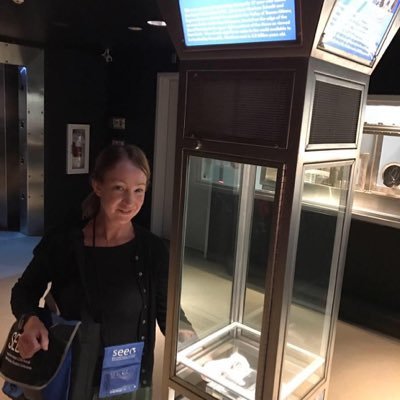 Profile Picture of Mary Vaughn (@vaughn0304) on Twitter