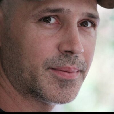 Profile Picture of Jason C. Moles (@jmoles1971) on Twitter