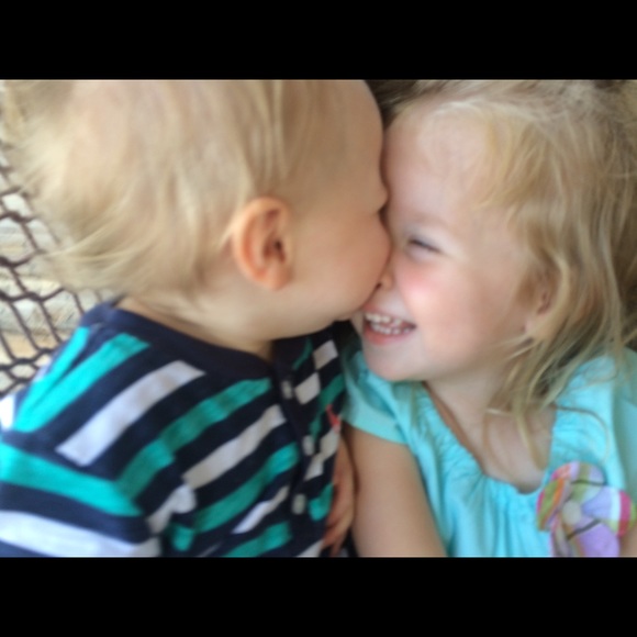 Profile Picture of Michelle Brannon (@6brannon) on Poshmark