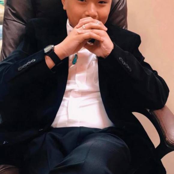 Profile Picture of Khanh Tran (@khanhntran251) on Poshmark