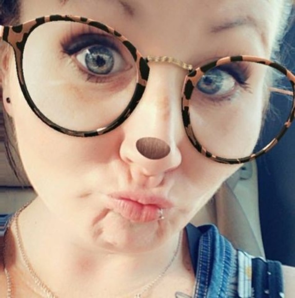 Profile Picture of Bethany Howard (@howardbethany71) on Poshmark