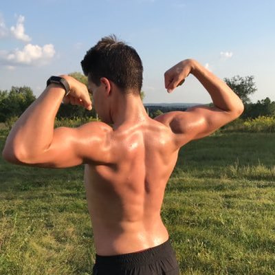 Profile Picture of Mitchell Denison (@MitchDFitness) on Twitter