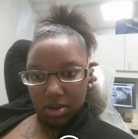 Profile Picture of Lashonda Mckee (@ltmckee) on Poshmark