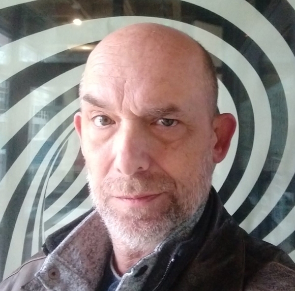 Profile Picture of Michael Gull (@rmichaelgull) on Poshmark