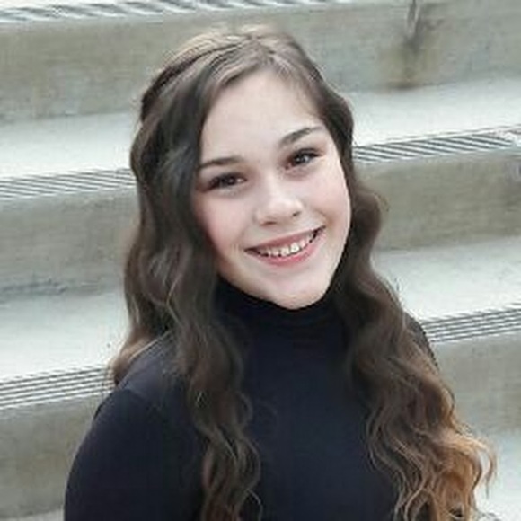 Janessa Blackham - Poshmark Profile Picture of Janessa Blackham (@janessablackham) on Poshmark