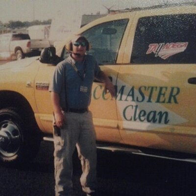 Profile Picture of Jonathan Cofield (@losinitrodriver) on Twitter