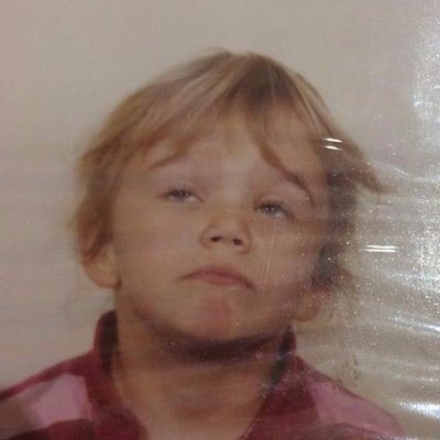 Profile Picture of 🐝DeeDee The Bee🐝 (@FesseDeBrioche) on Twitter