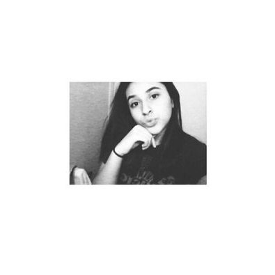 Profile Picture of Kryssi (@hale_krysten) on Twitter