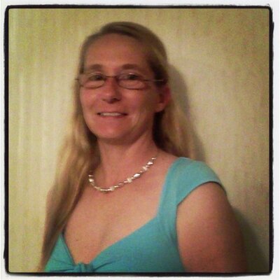 Profile Picture of Jeanette Tyler (@raresoutherngal) on Twitter
