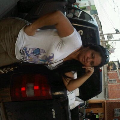 Profile Picture of Rosa Gisela Hidalgo (@rosalamara) on Twitter
