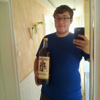 Profile Picture of Erik Siebert (@FlatErik4) on Twitter