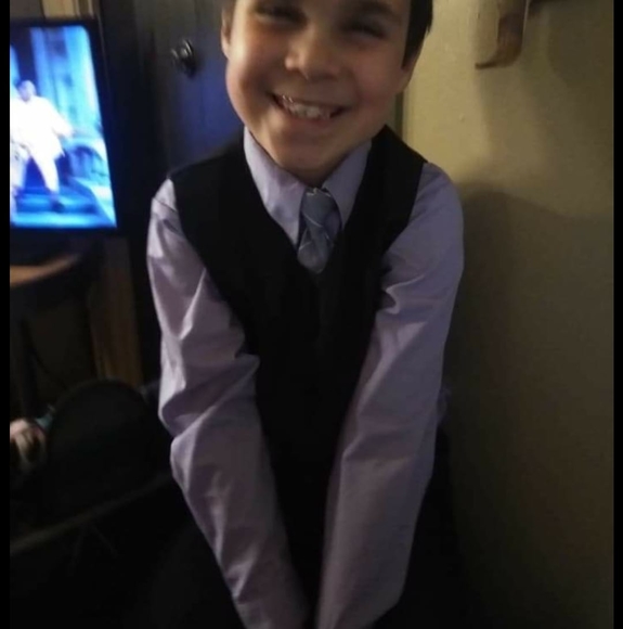 Profile Picture of Jimmy Sharples (@jsharples1989) on Poshmark